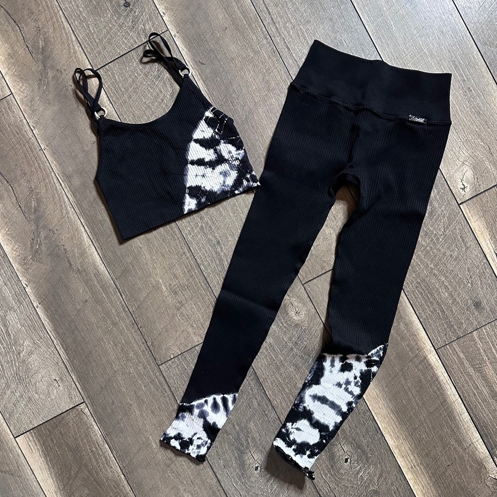 Bombshell Sportswear Dip & Dye Seamless Workout Set